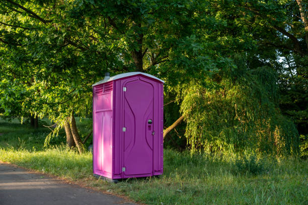 Porta potty delivery and setup in Hawaiian Ocean View, HI